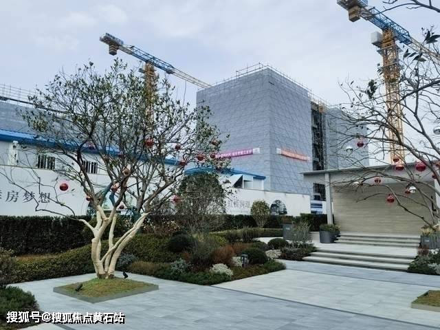 华润材料：截至2024年4月30日，公司股东人数（含信用账户合并）为25,499.00户