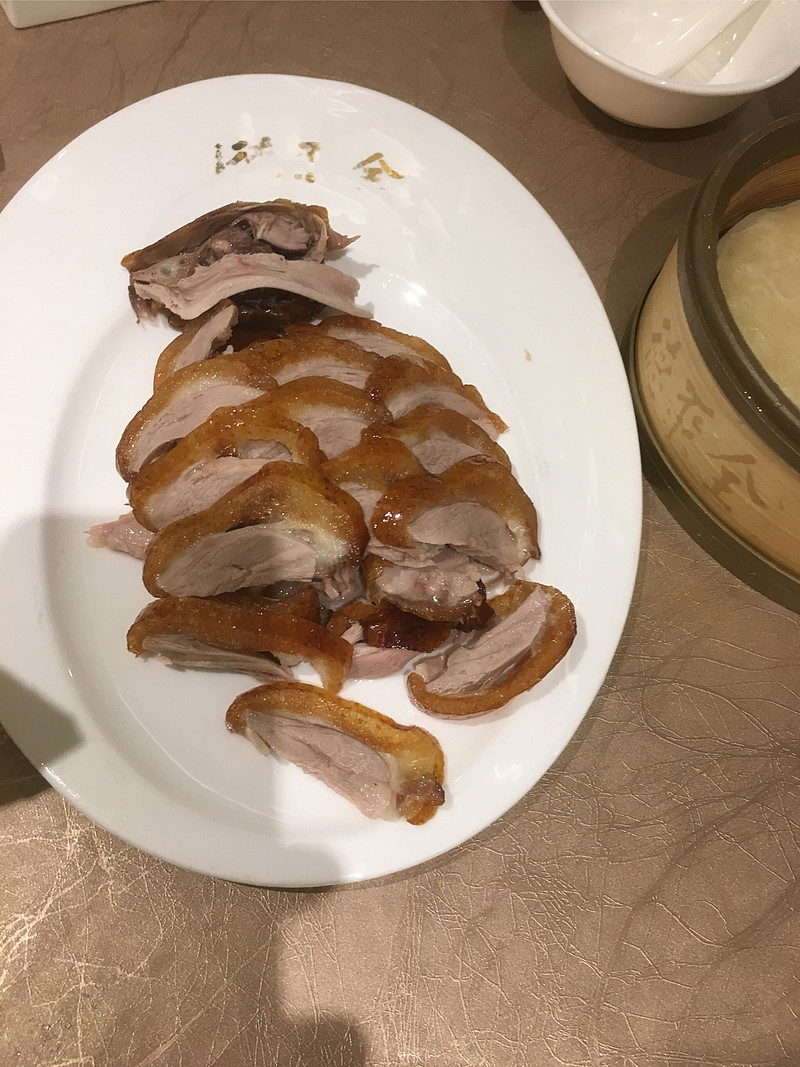 全聚德(002186.SZ)：将举办全聚德股东回馈活动