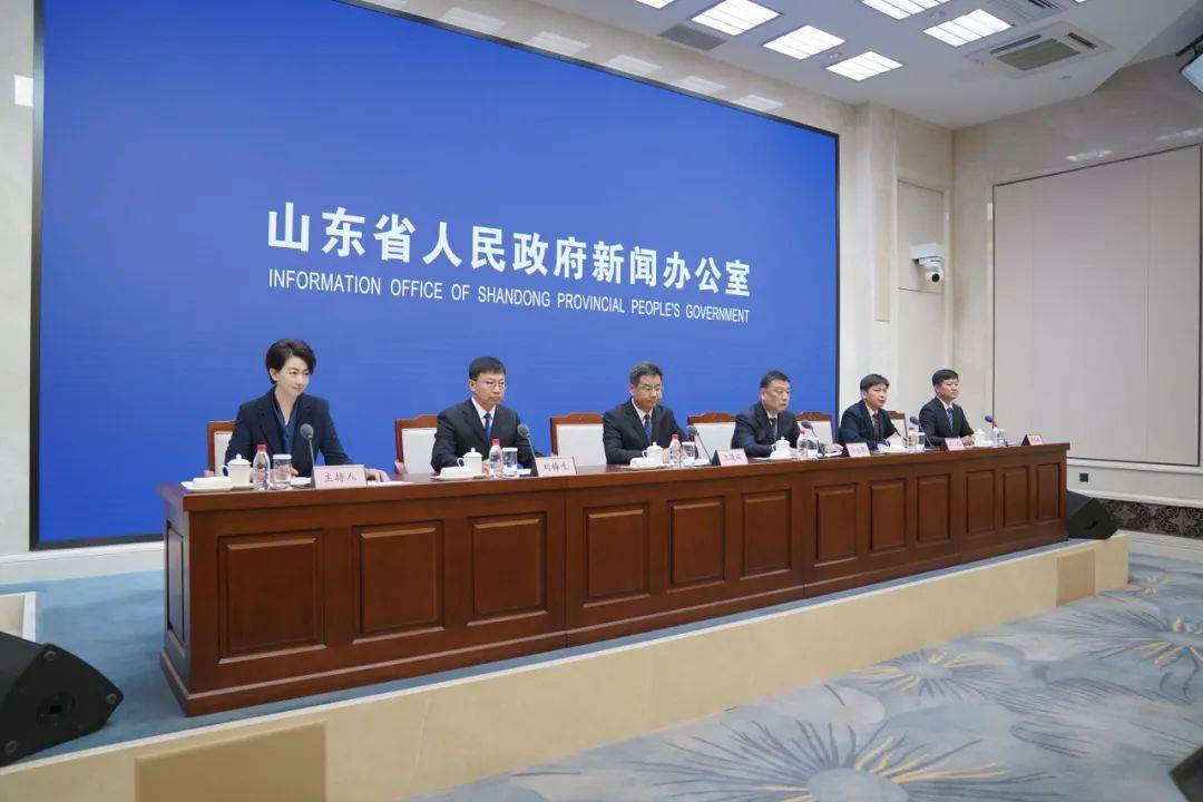 工信部：1―5月，电子信息制造业固定资产投资同比增长14.8%
