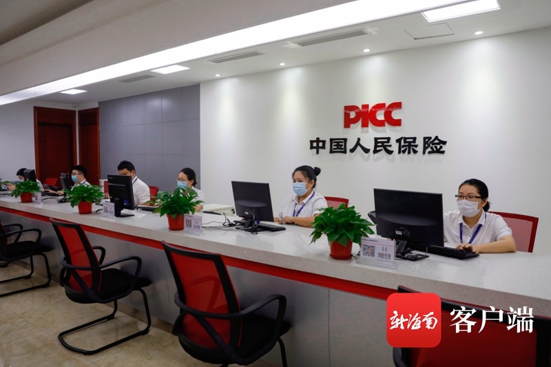 拥有“如意行”驾乘险,出行更顺畅!,人保有温度_豪华车市场挑战与机遇分析2024:保时捷也卖不动了?保时捷中国销量暴跌33%