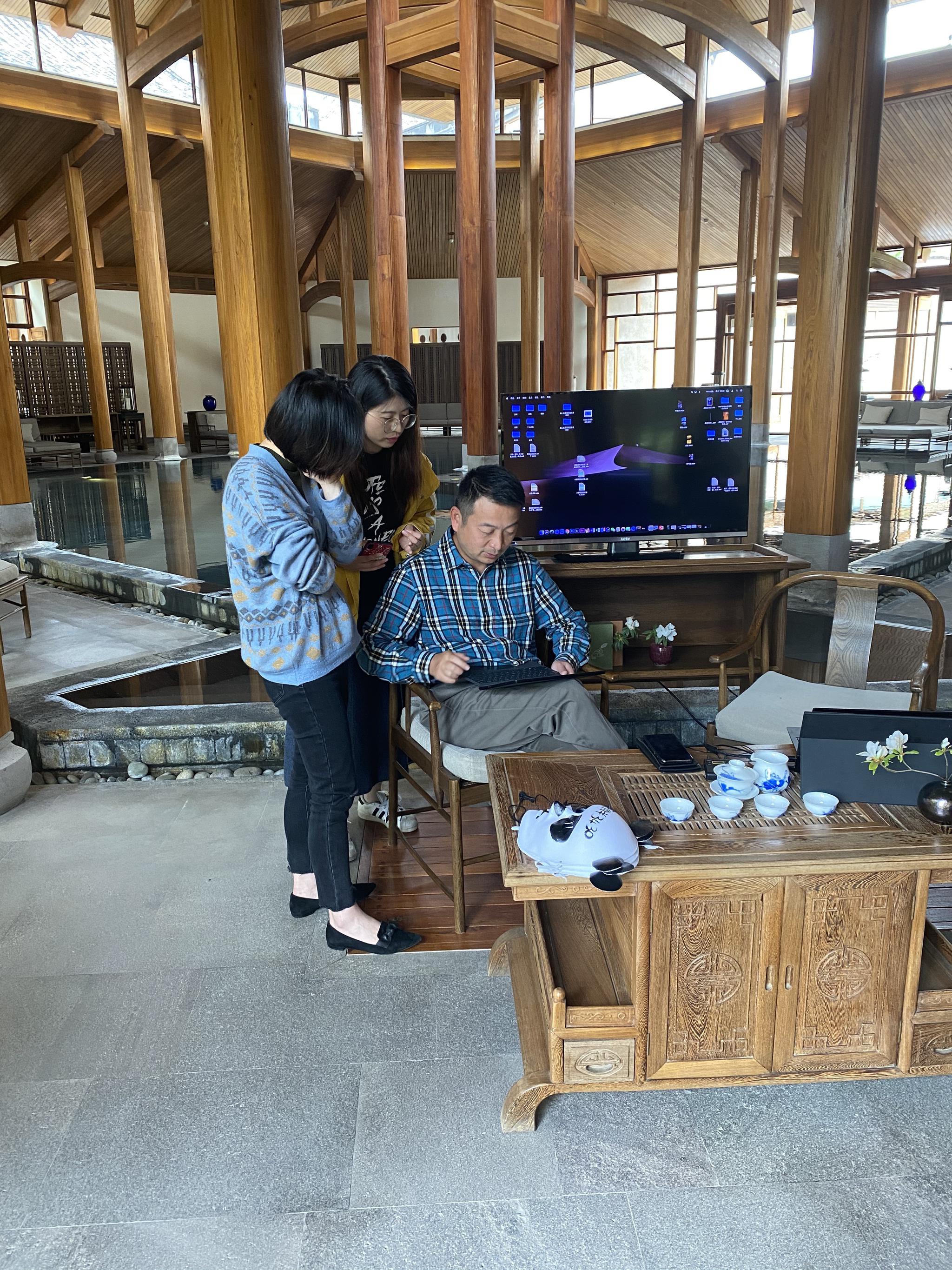 奥运看品牌｜携程梁建章半年前亲自拍板签约潘展乐