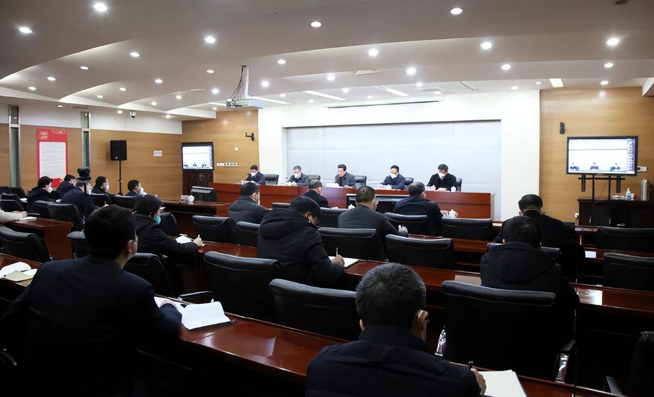 平煤股份：控股股东董事长和总经理拟增持公司股份