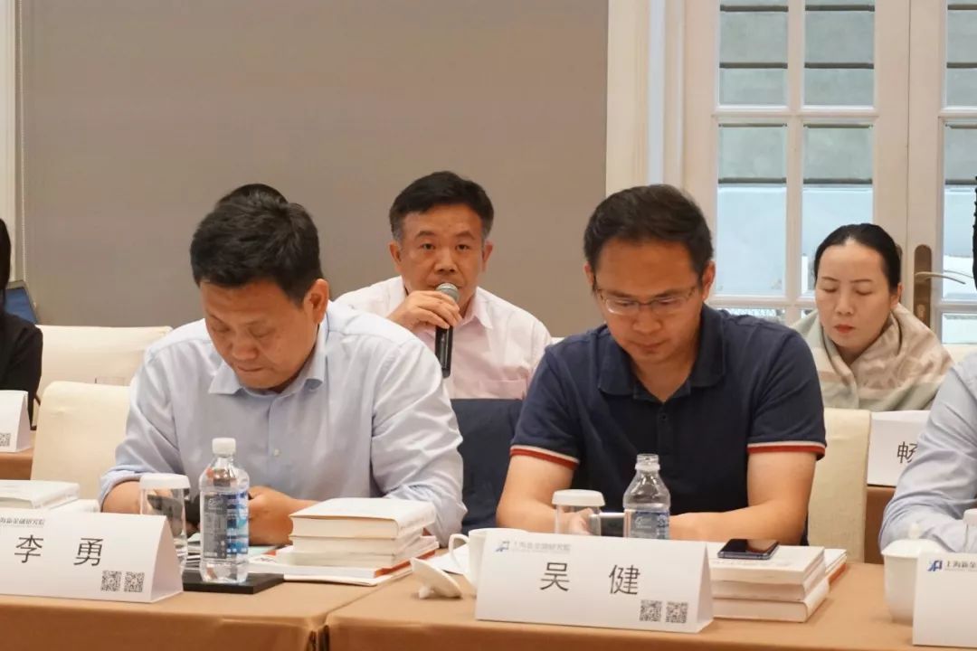 建信养老金管理有限责任公司董事、总经理王群任职资格获核准