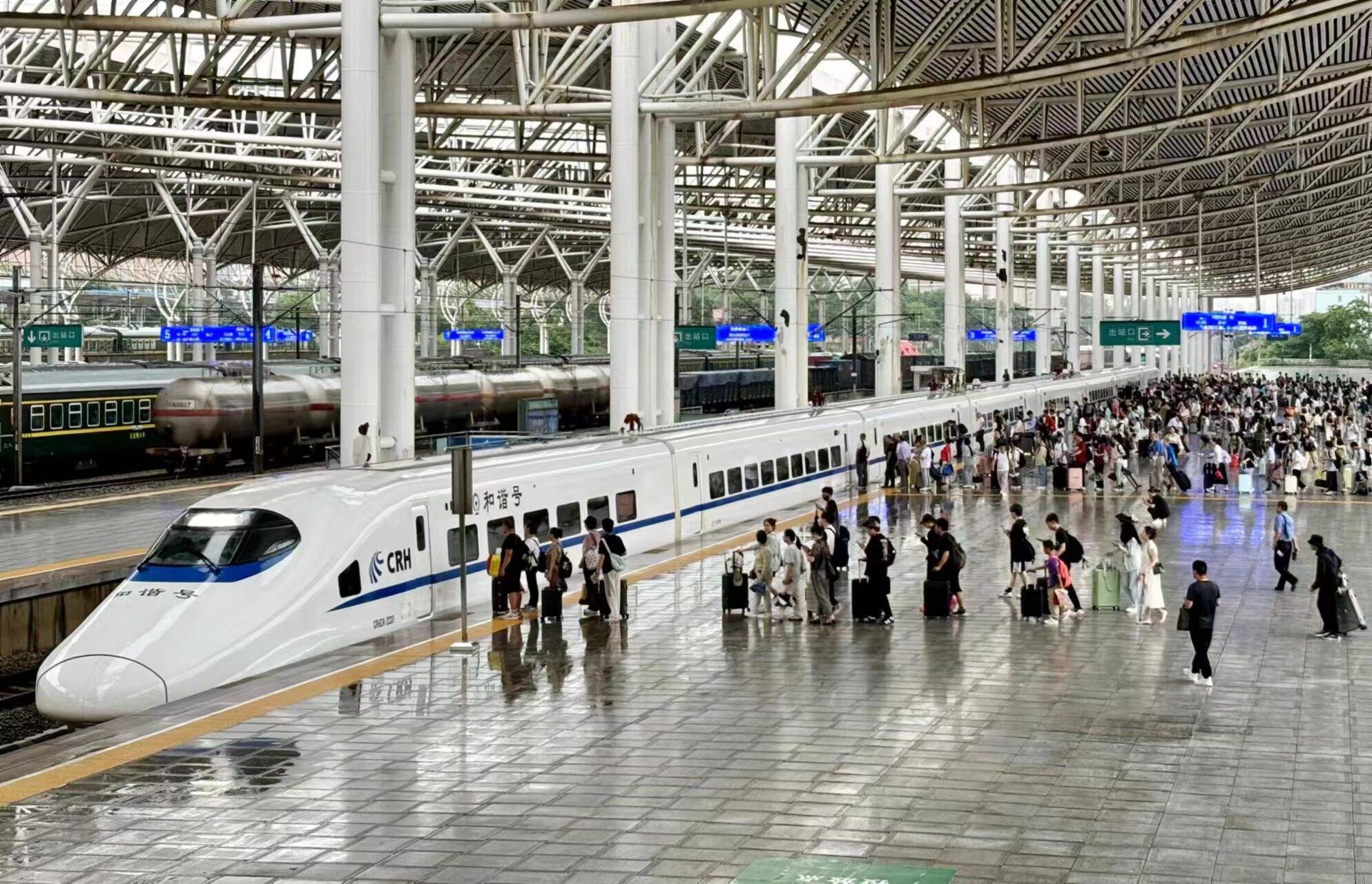 创历史新高！5月1日全国铁路发送旅客2311.9万人次
