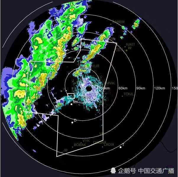 北京雷雨将至！大兴机场已小面积取消，市应急办提示