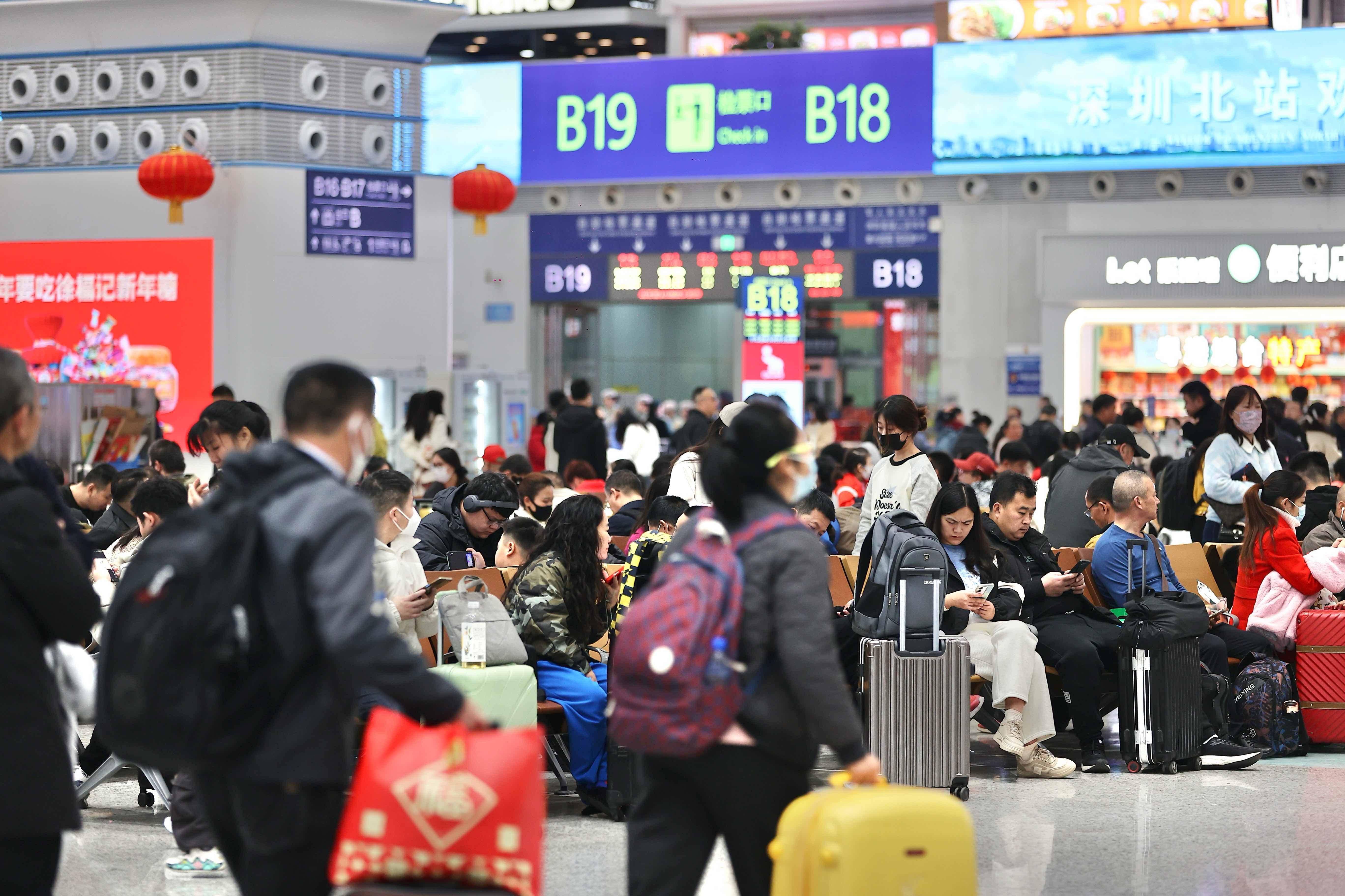 6月1日中国铁路预计发送旅客1180万人次