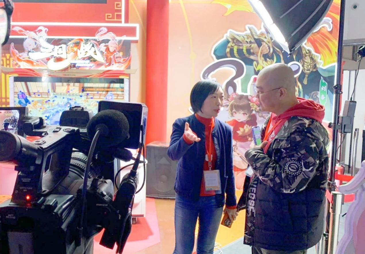 华立科技获得外观设计专利授权：“游艺设备（三国幻战双人版）”