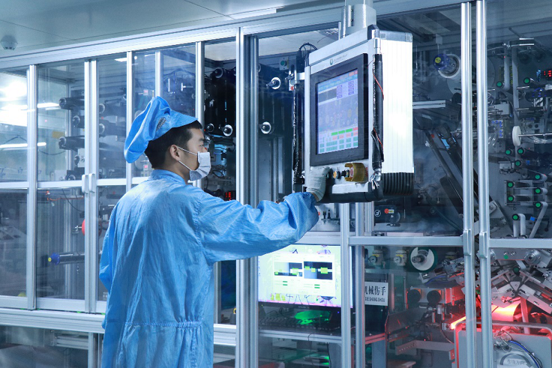 先导智能获得实用新型专利授权：“电芯卷绕装置”