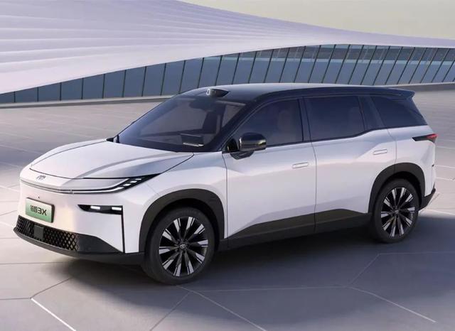 7月份新车发售扎堆新能源SUV赛道 市场格局或将生变？