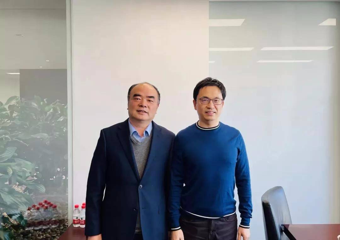 阳光电源：股东计划减持公司股份合计不超过约42.49万股