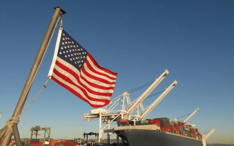 美股连创新高，华尔街警告！关税大消息，冯德莱恩与特朗普即将面对面会谈