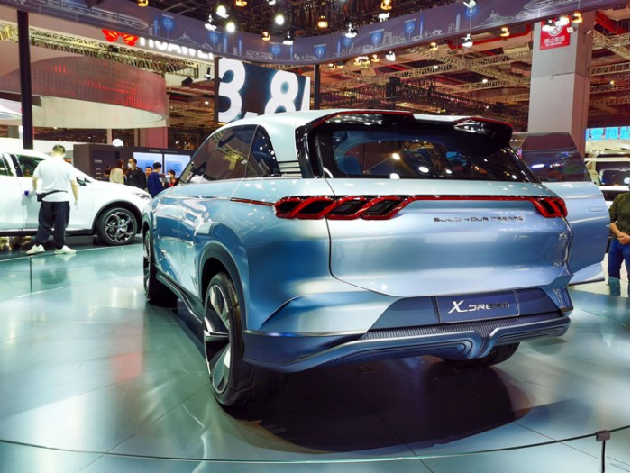 比亚迪获得外观设计专利授权：“麦克风”