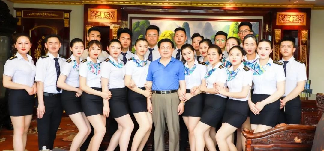 光环新网高管陈浩减持27.83万股，减持金额403.54万元