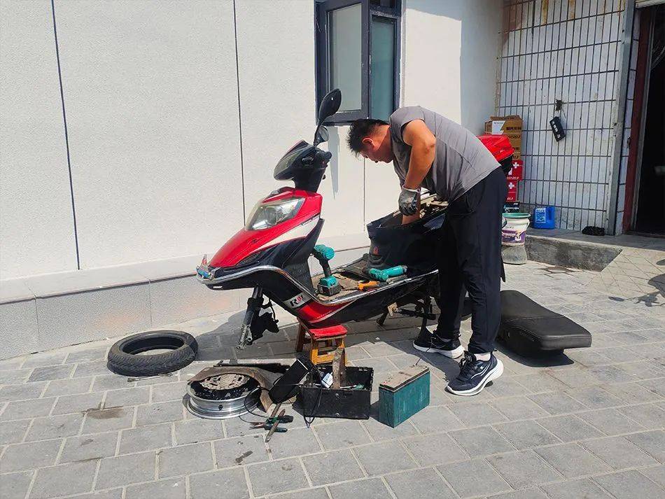 9月19日证券之星午间消息汇总:9部门发文支持一刻钟便民生活圈建设扩围升级