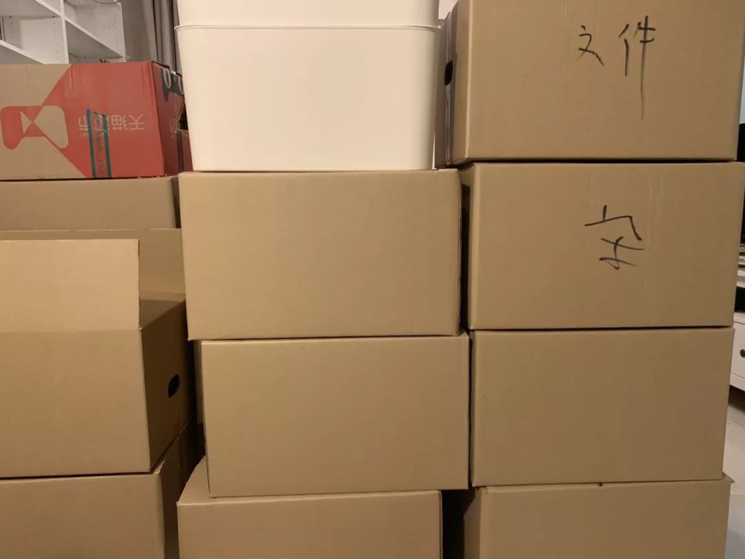 纸质图书业务持续萎缩，营业成本难降，读客文化中报利润创上市以来新低