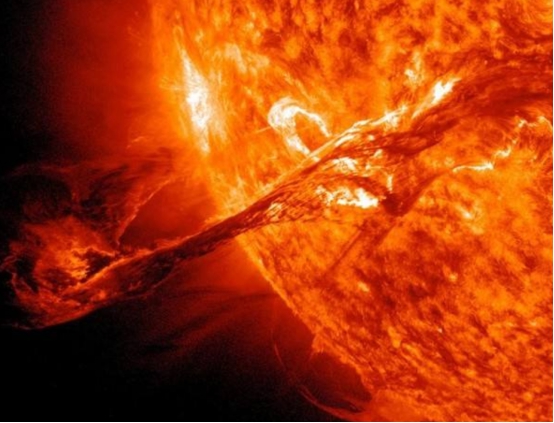 美发射三枚新探测器 研究太阳风与空间天气