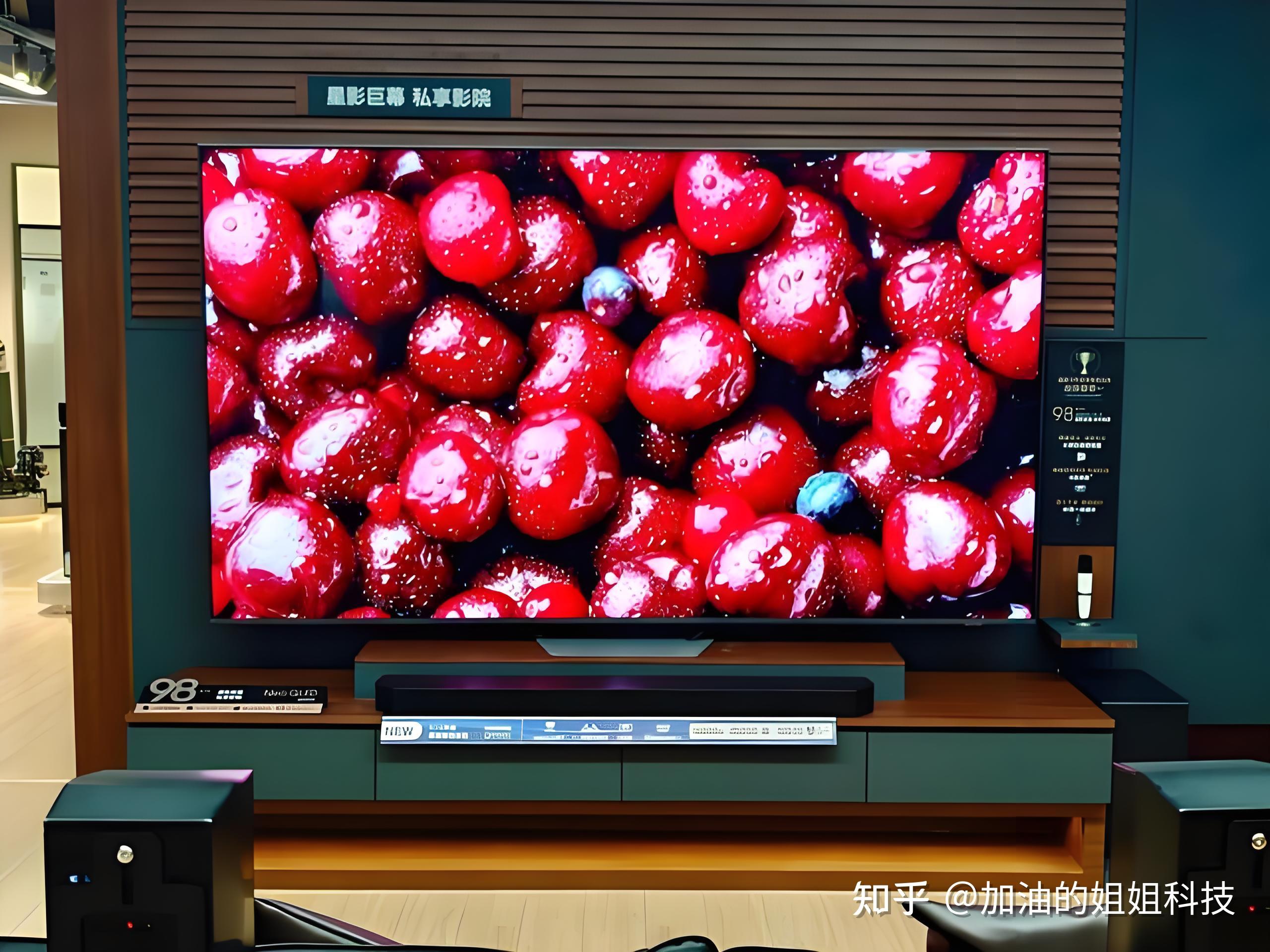 海信RGB-Mini LED双旗舰电视发布，售价15999元起