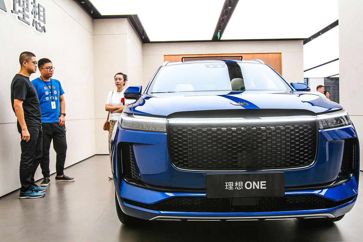 “不走低价路线”!理想i6售价24.98万元,“标配即顶配”!李想:希望它成为五座SUV的“第三种选择”