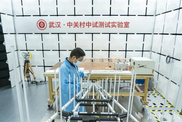 华自科技：参与部分客户中试产线技术交流