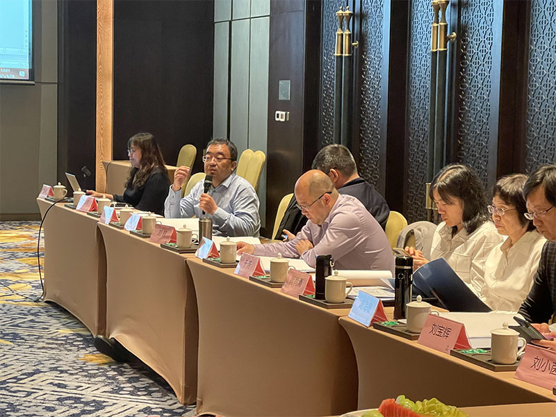 新亚电缆:10月13日召开董事会会议