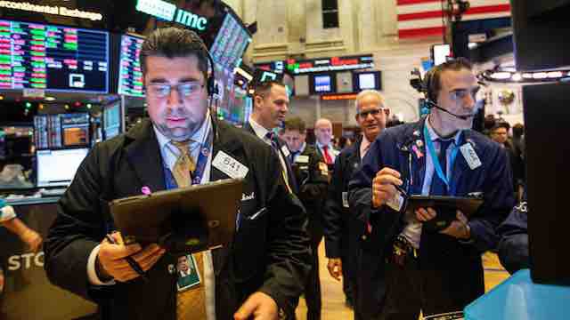 天山股份三季度净亏损2.59亿，存量债券40亿 | 债市财报观察