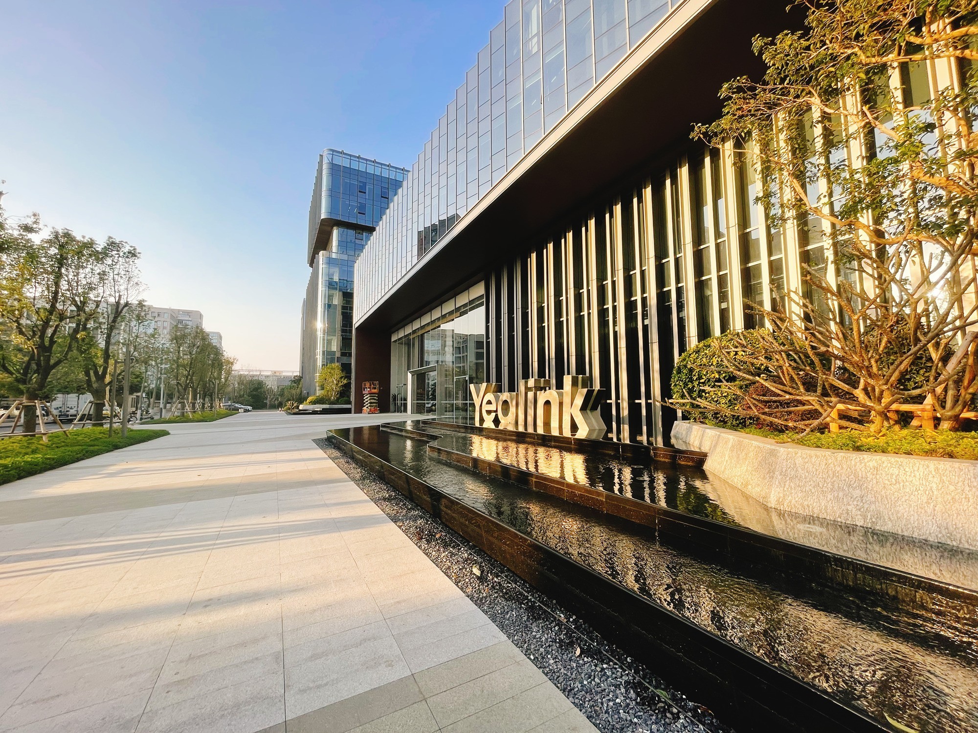 中关村：前三季度扣非净利保持增势 麻精药品竞争力持续巩固