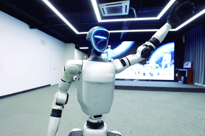 巨星传奇和宇树科技合作的机器狗迎商业化首单；海伟电子通过港交所聆讯丨港交所早参