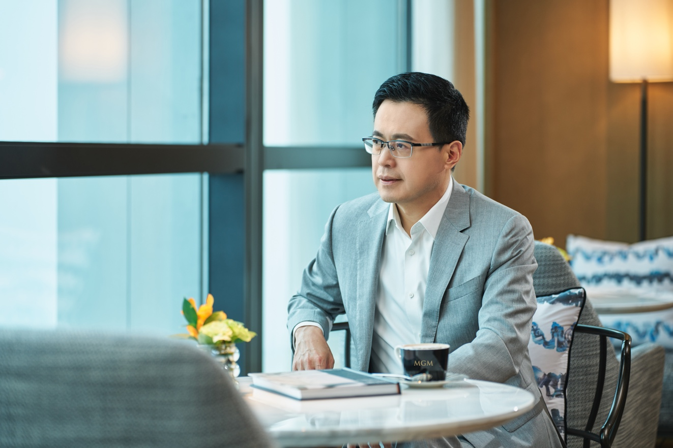 美高梅中国(02282.HK)11月11日回购425.16万港元，年内累计回购4.49亿港元