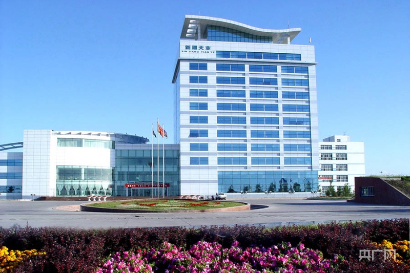 天富能源：目前公司合并范围内的所属公司暂无培育钻石及相关业务