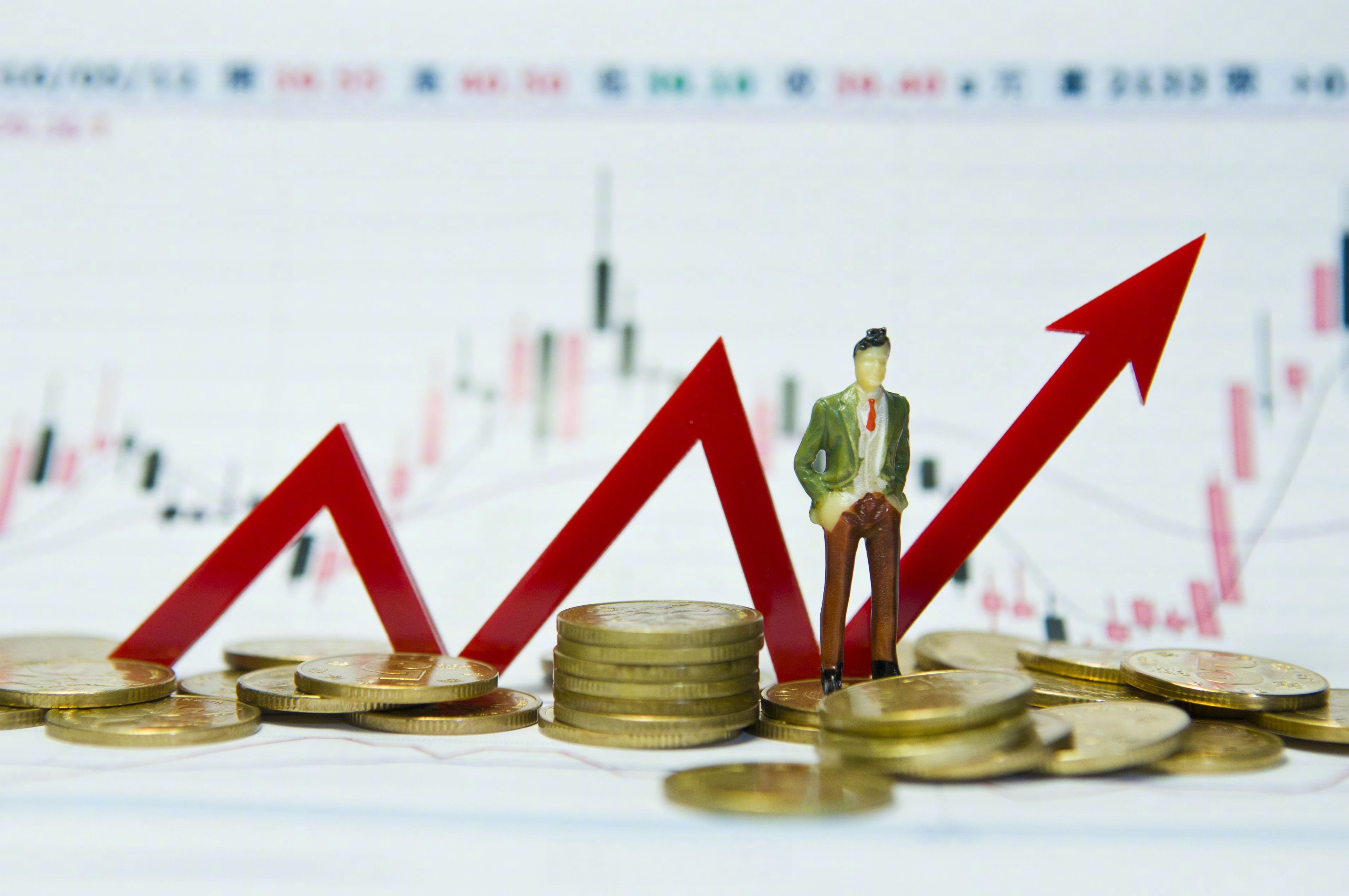 深夜，美股普跌，中概股逆势爆发！