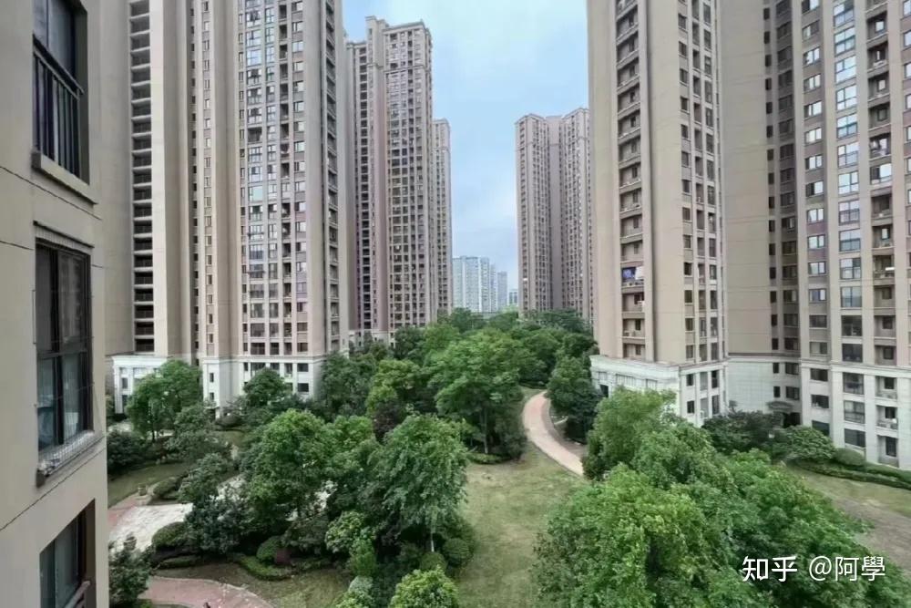 10月上海新房价格同环比涨幅均居前