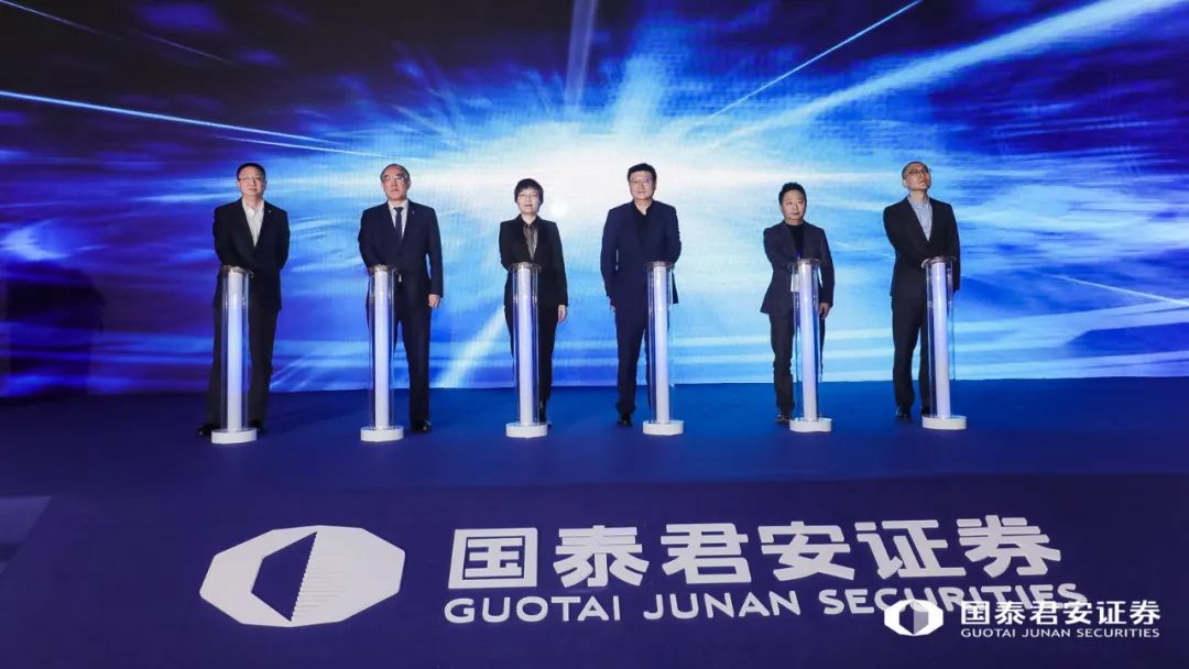 基金11月20日参与21家公司的调研活动