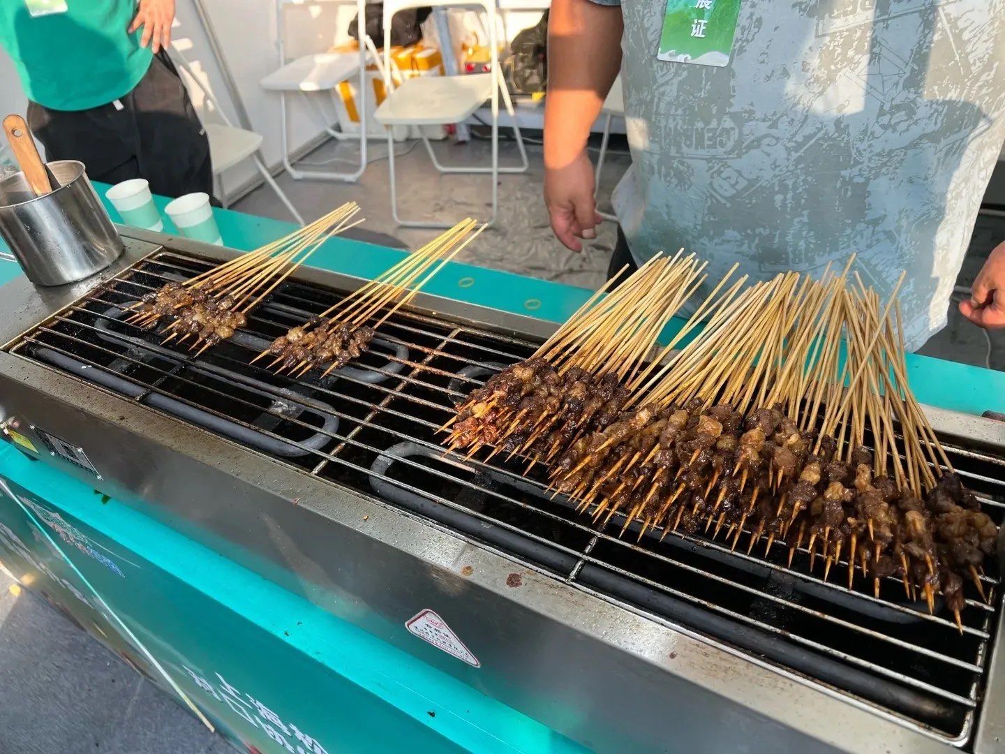 土特产“触网”出山 浙江供销在农博会搭起“云上共富桥”