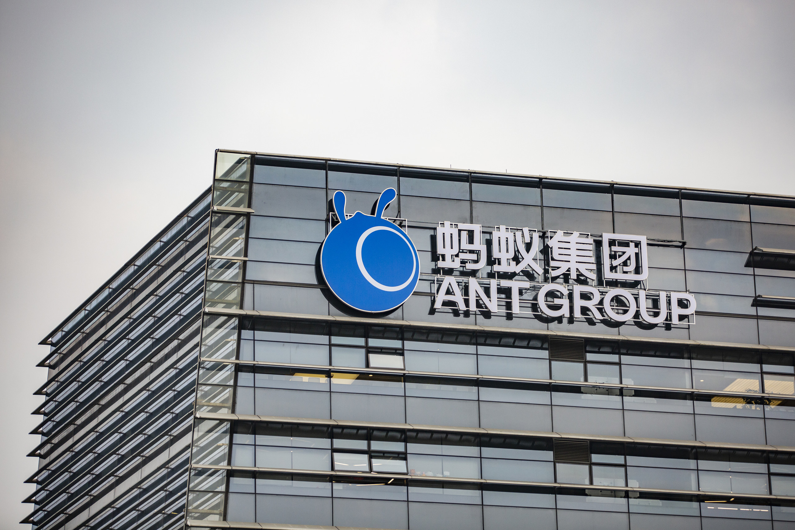 国资入局！301073，明起复牌！