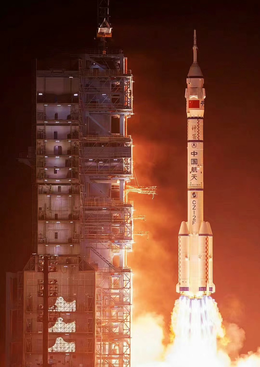 首个、首台、首次！我国多领域实现科技突破