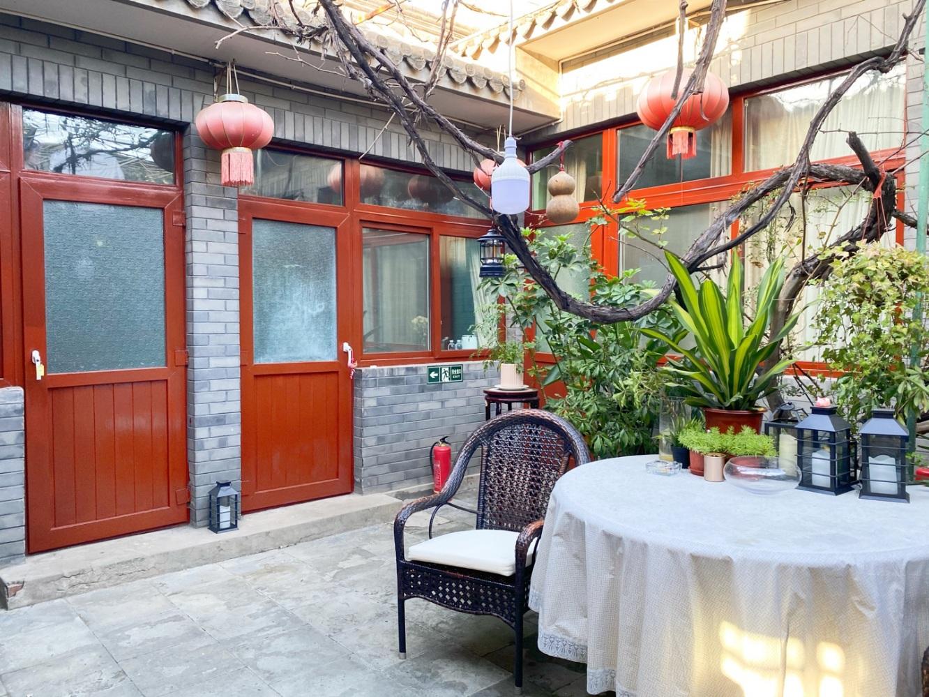 一晚近万元仍“爆满”，这地民宿火了！