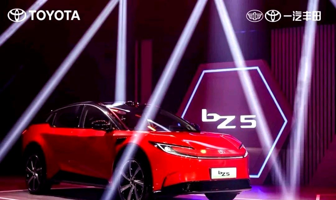 12月25日隆基机械涨停：飞行汽车/eVTOL，汽车零部件，新能源车零部件概念热股