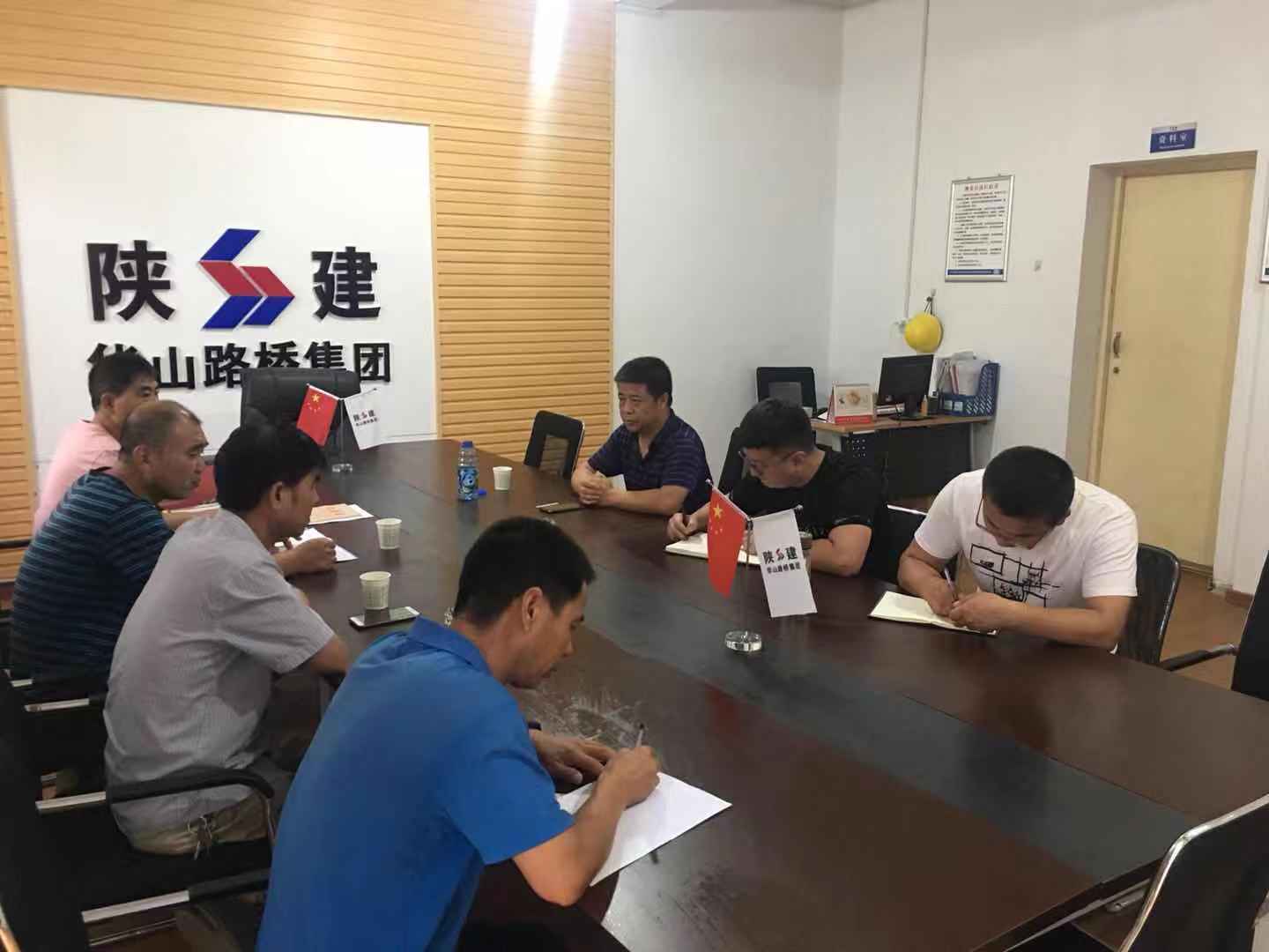 银监法修订草案公开！监管链条延至主要股东等“关键人”，风险处置工具箱更丰富