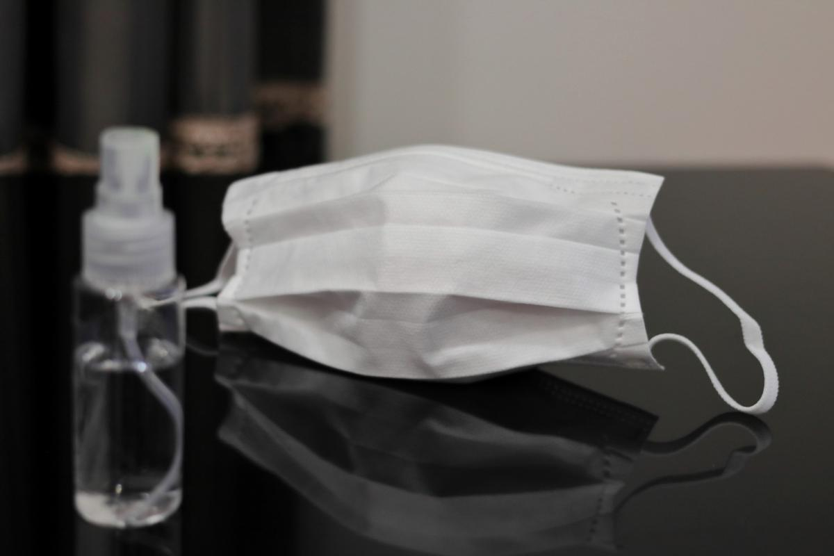 “液体口罩”网上热销 医生提醒：科学防护不可替代