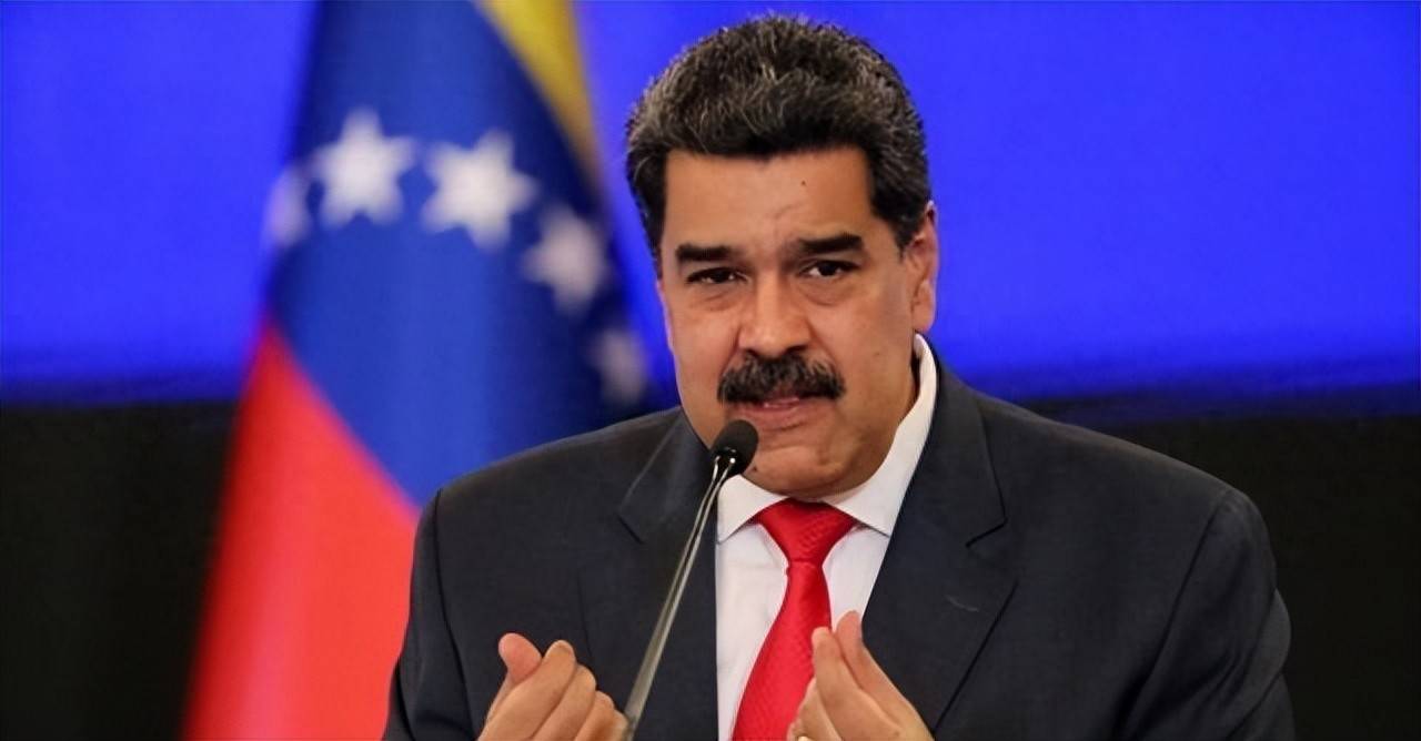 外交部发言人就美国强行控制委内瑞拉总统马杜罗夫妇答记者问