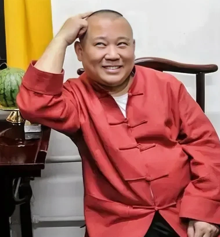 列出九大理由，与儿子断绝关系，84岁双星创始人发声：不能让“美国身份的人”接班！其儿媳此前发声明，双方矛盾持续升级