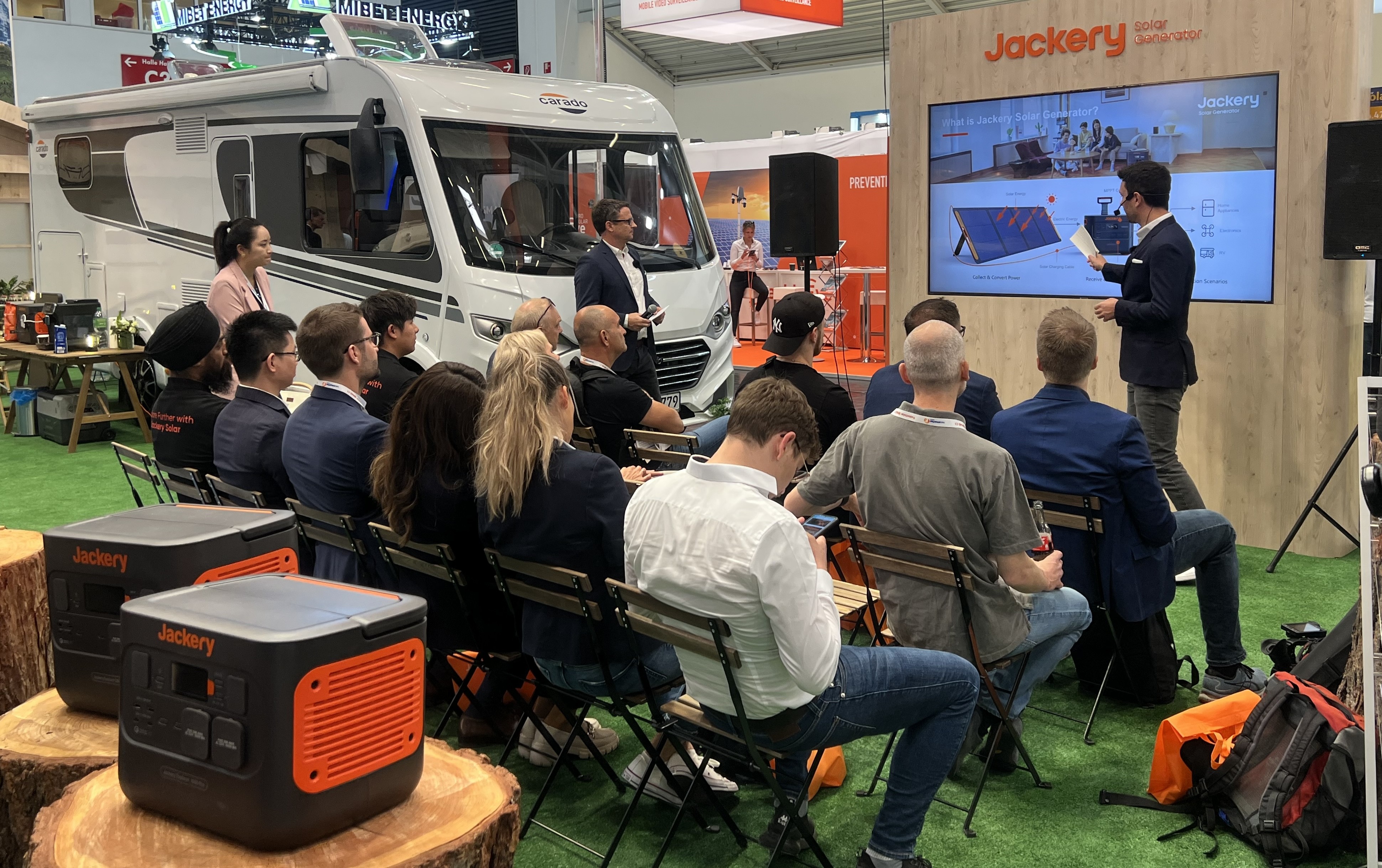 华宝新能：用户可通过第三方获取金融解决方案