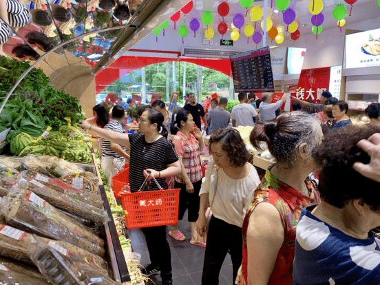 钱大妈IPO闯关：困于华南的百亿生鲜巨头，拿什么讲述新的增长故事？