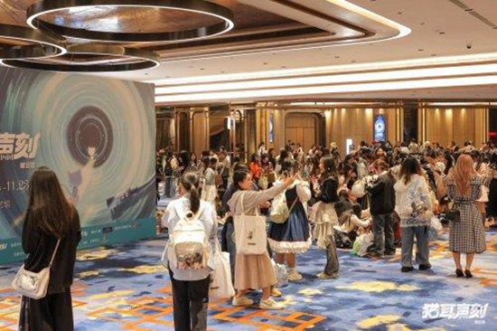 年轻化破圈 高端化立根：荣耀新管理团队领航全球化布局成果显著