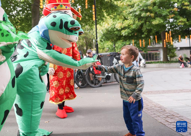 奇异互动（871320）：股东李伟斌所持300万股股份解除质押