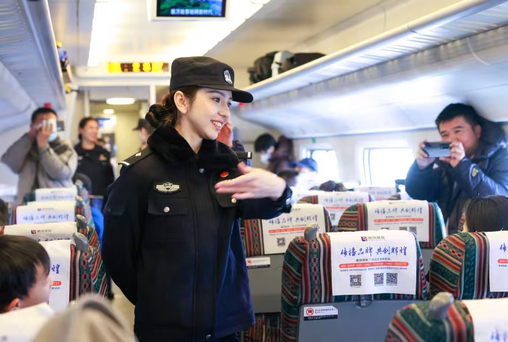 2026年春运拉开帷幕 全国铁路公安开启“春运模式”护旅客出行