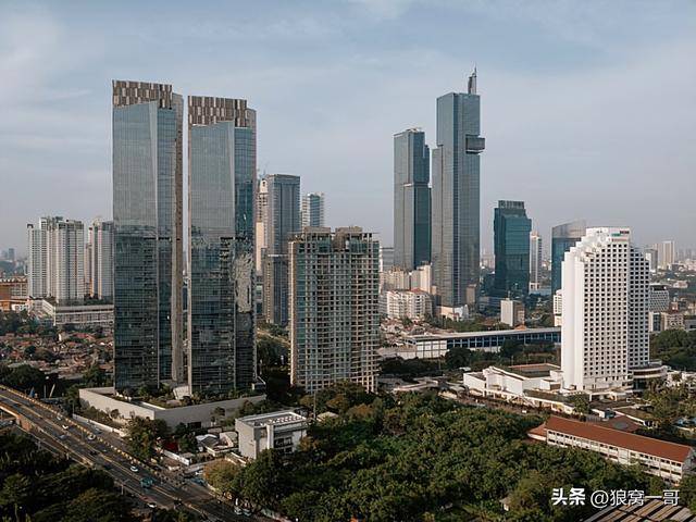 三未信安：拟使用自有资金1000万元在海南自贸区设立全资子公司