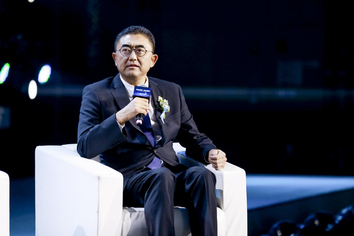 华源证券给予新乳业“买入”评级：做强低温战略引领，盈利水平有望稳步提升