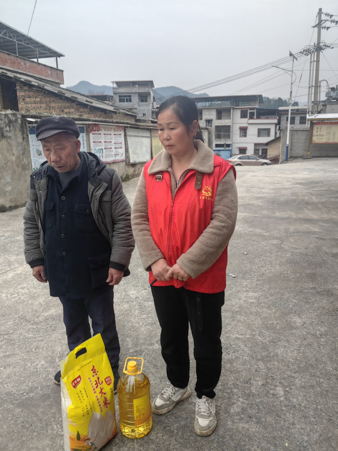 （新春走基层）从送一程到“护一生”：志愿者林新方情暖桑榆二十载