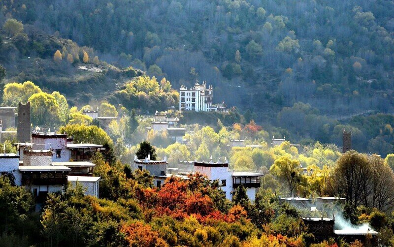四川甘孜州官方回应旅游景区终身门票一卡通游客三大疑问